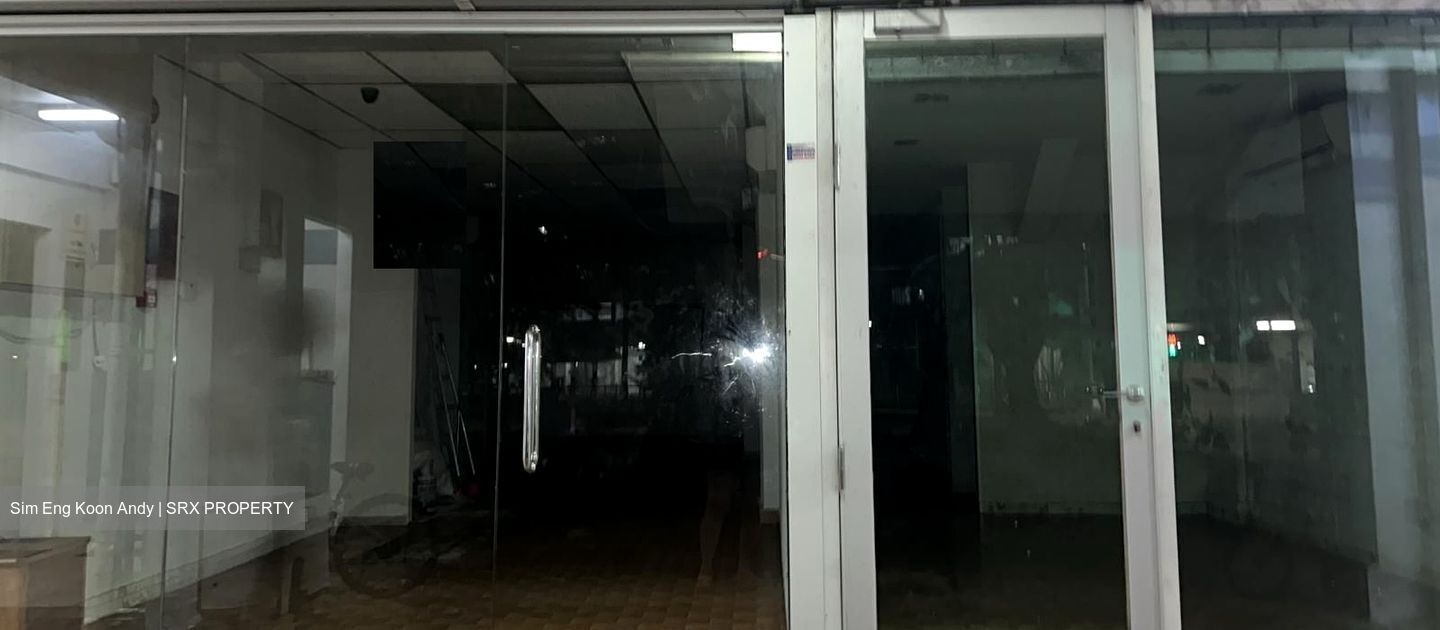 Jurong East Street 31 (D22), Shop House #557042561